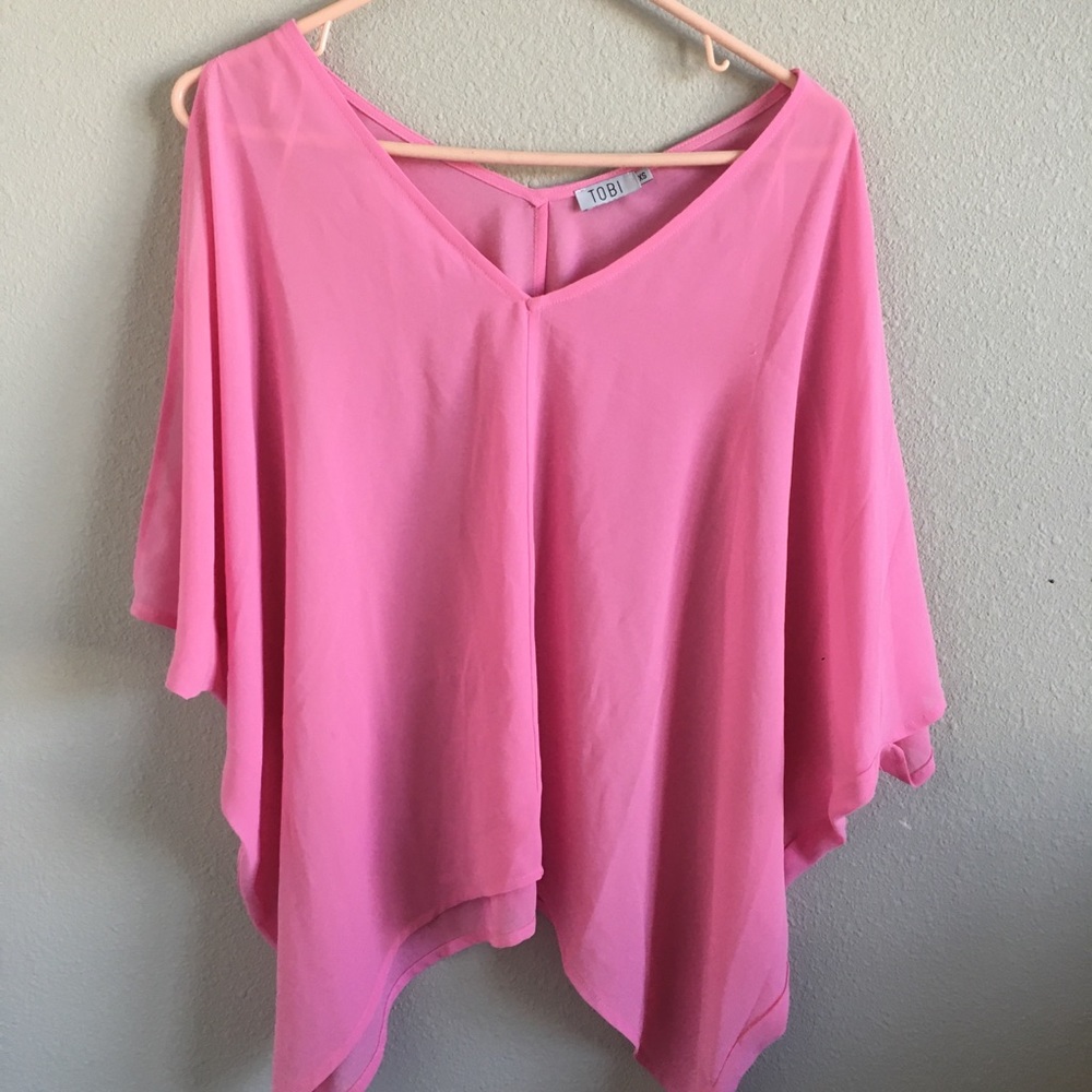 Tobi Cold Shoulder Pink Flowy Top